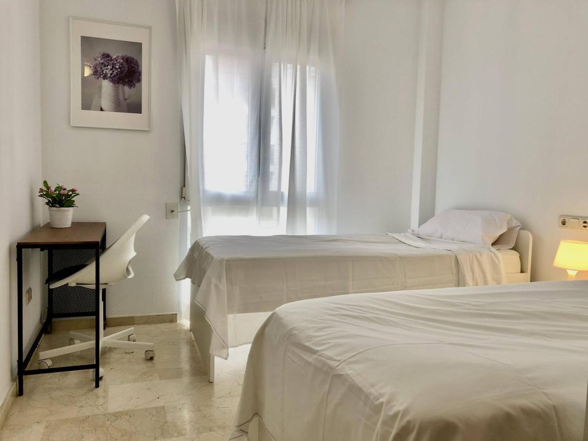 Exclusive Beachside 3 Bedroom Apartment With Pool In Altea Exteriör bild