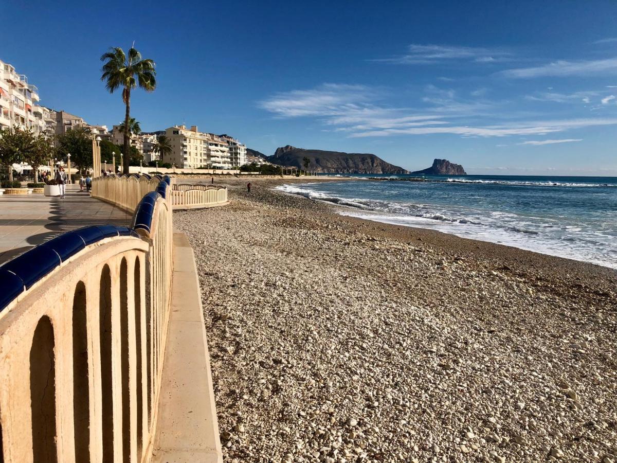 Exclusive Beachside 3 Bedroom Apartment With Pool In Altea Exteriör bild