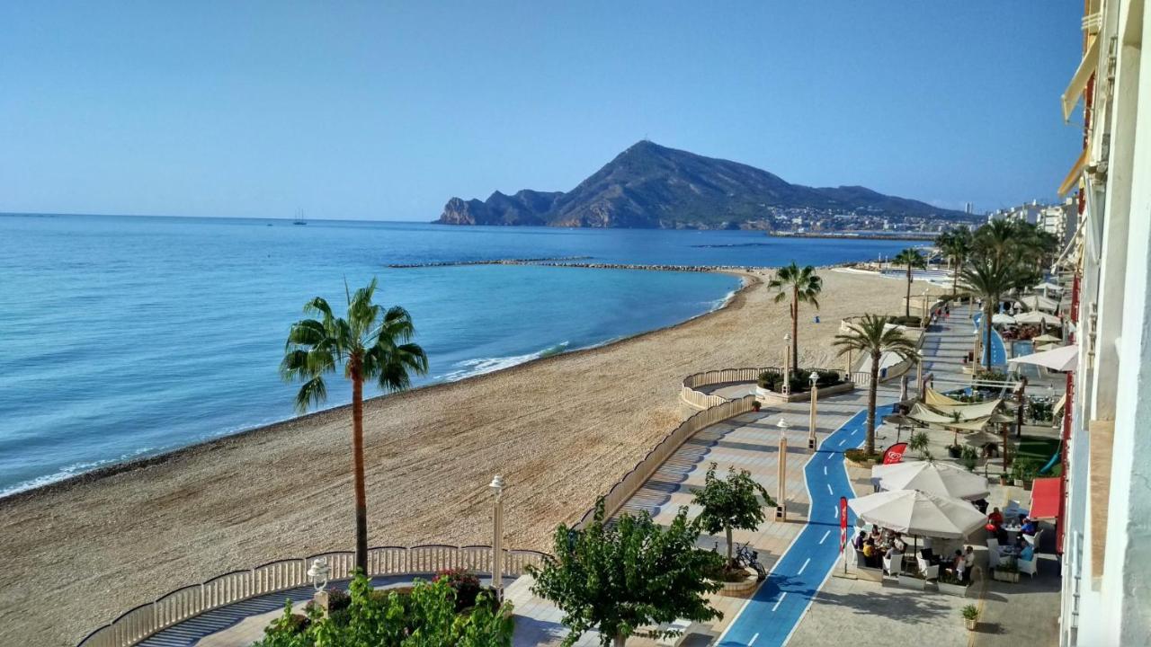 Exclusive Beachside 3 Bedroom Apartment With Pool In Altea Exteriör bild