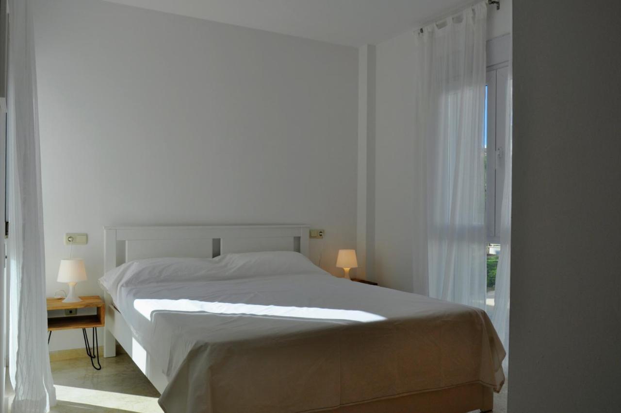 Exclusive Beachside 3 Bedroom Apartment With Pool In Altea Exteriör bild