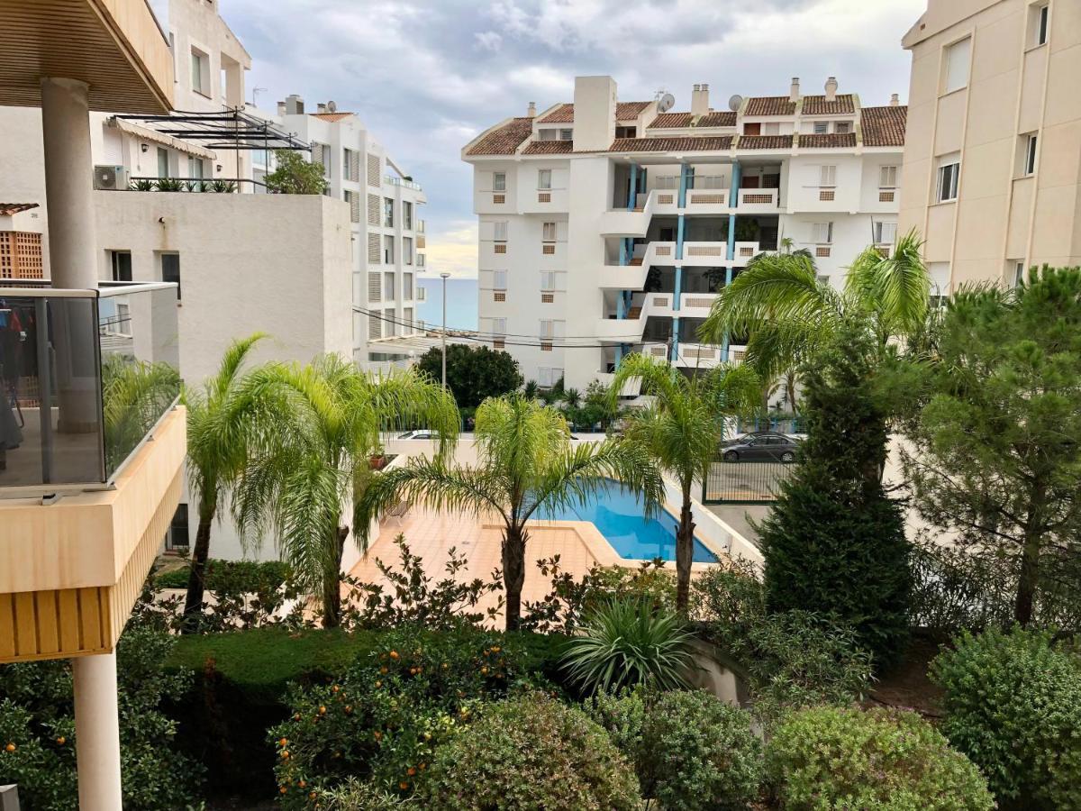 Exclusive Beachside 3 Bedroom Apartment With Pool In Altea Exteriör bild