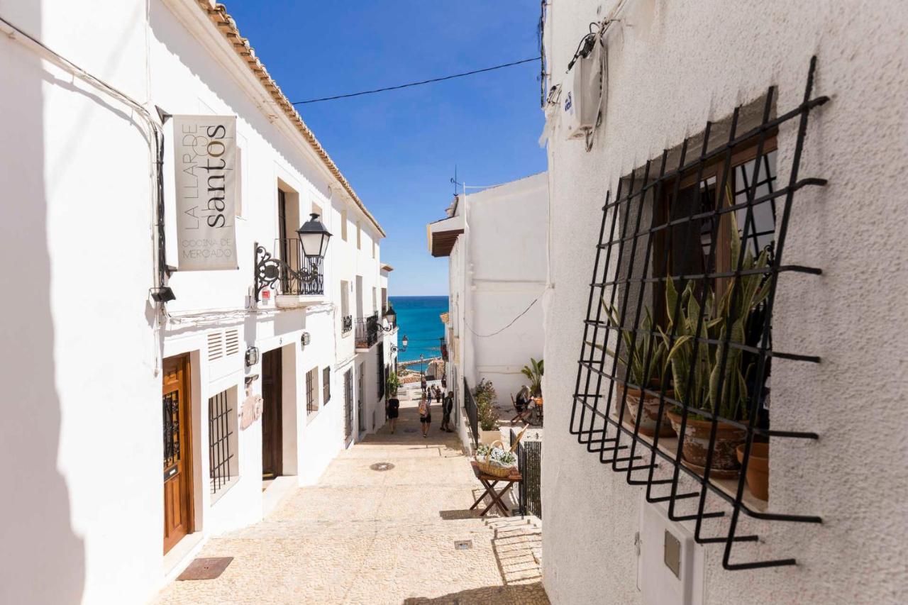 Exclusive Beachside 3 Bedroom Apartment With Pool In Altea Exteriör bild